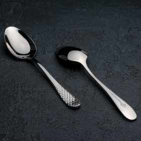DINNER SPOON 8" | 21 CM IN WHITE BOX